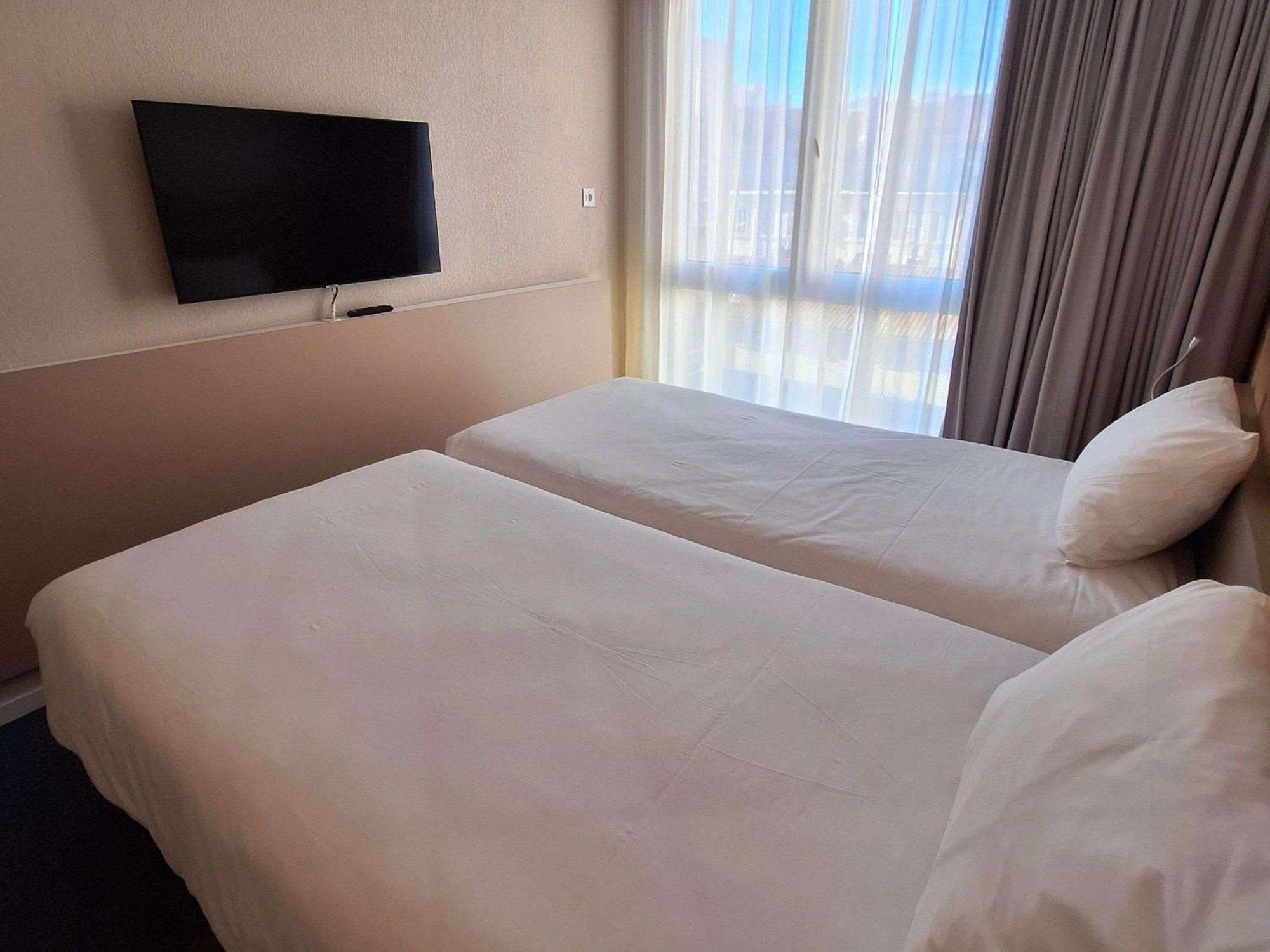 ไอบิส สไตล์ ตูลง ซองทร์ ปอร์ Hotel ภายนอก รูปภาพ